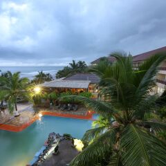 Best Western Plus Accra Beach Hotel бассейн фото 2