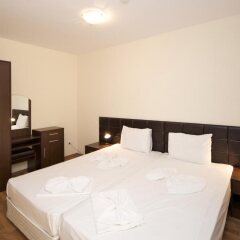 Hotel Golden Ina - Rumba Beach сейф в номере фото 2