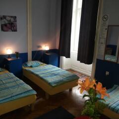 Отель White Rabbit Hostel Венгрия, Будапешт - отзывы, цены и фото номеров - забронировать отель White Rabbit Hostel онлайн фото 7