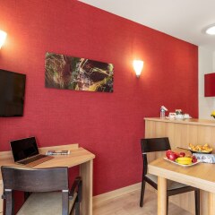 Отель Appart'City Confort Genève à Divonne les Bains Франция, Дивон-ле-Бен - отзывы, цены и фото номеров - забронировать отель Appart'City Confort Genève à Divonne les Bains онлайн в номере фото 2