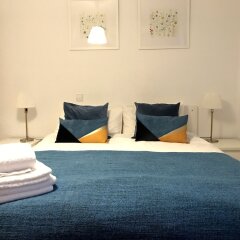 Апартаменты Stay at Home Madrid Apartments I комната для гостей