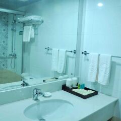Отель Xiashang Yiting Business Hotel Hexiang - Xiamen Китай, Сямынь - отзывы, цены и фото номеров - забронировать отель Xiashang Yiting Business Hotel Hexiang - Xiamen онлайн ванная фото 2