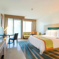 Отель Renaissance Phuket Resort & Spa комната для гостей