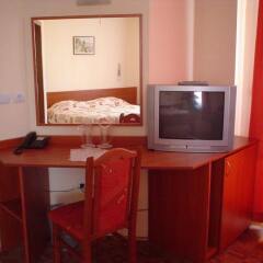 Отель Caprice Family Hotel Болгария, Варна - отзывы, цены и фото номеров - забронировать отель Caprice Family Hotel онлайн удобства в номере фото 2