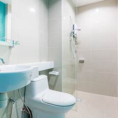 Отель KL Guesthouse Scott Garden Малайзия, Куала-Лумпур - отзывы, цены и фото номеров - забронировать отель KL Guesthouse Scott Garden онлайн ванная