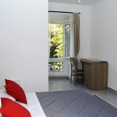 Отель New Moon Guesthouse Италия, Рим - отзывы, цены и фото номеров - забронировать отель New Moon Guesthouse онлайн балкон