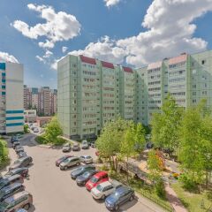 Отель Flathome24 Near Metro Komendanskiy Prospect Санкт-Петербург