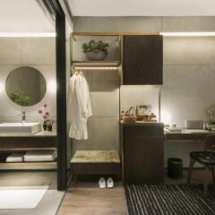The Warehouse Hotel удобства в номере