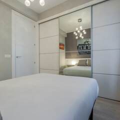 Отель Alterhome Apartamento Plaza de Castilla II комната для гостей фото 2