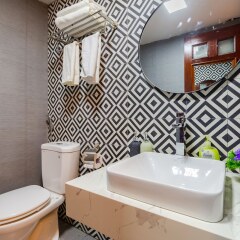 Отель Ohana Hotel Вьетнам, Ханой - отзывы, цены и фото номеров - забронировать отель Ohana Hotel онлайн ванная