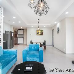 Апартаменты Saigon Apartment The Gold View