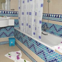 Отель Menzel Dija Appart-Hotel Тунис, Мидун - отзывы, цены и фото номеров - забронировать отель Menzel Dija Appart-Hotel онлайн ванная фото 2
