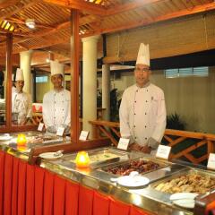 Отель Sun Island Resort & Spa питание фото 3