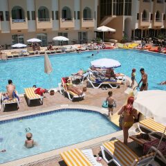 Residence Rivero Hotel бассейн