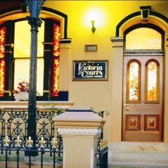 Отель Victoria Court Hotel Sydney Австралия, Истерн-Сабербс - отзывы, цены и фото номеров - забронировать отель Victoria Court Hotel Sydney онлайн интерьер отеля