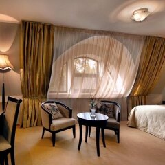 Гостиница Greenway Park Hotel в Обнинске отзывы, цены и фото номеров - забронировать гостиницу Greenway Park Hotel онлайн Обнинск комната для гостей фото 3