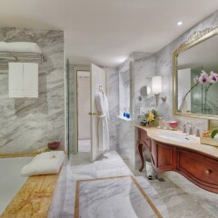 Apricot Hotel ванная