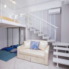 Апартаменты Kvart Apartment Dobryninskaya with sauna комната для гостей фото 4