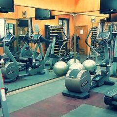 Victoria Crown Plaza Hotel фитнесс-зал