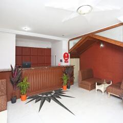OYO 10264 Hotel Midtown интерьер отеля