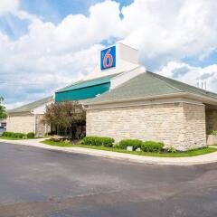 Отель Motel 6 Columbus OSU США, Колумбус - отзывы, цены и фото номеров - забронировать отель Motel 6 Columbus OSU онлайн развлечения