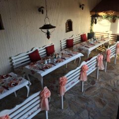 Отель Guesthouse Versailles Болгария, Шумен - отзывы, цены и фото номеров - забронировать отель Guesthouse Versailles онлайн питание фото 3