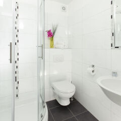 Отель Guest House Teatrin Split ванная