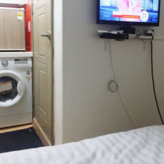 Отель Gana Myongdong Guesthouse сейф в номере