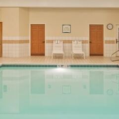 Отель Staybridge Suites Columbus-Dublin бассейн фото 2