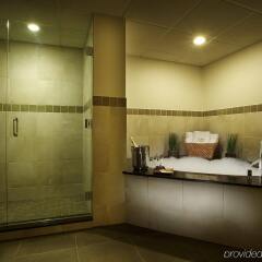 Отель Delta Hotels by Marriott Calgary South Канада, Калгари - отзывы, цены и фото номеров - забронировать отель Delta Hotels by Marriott Calgary South онлайн спа фото 2
