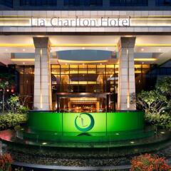 Lia Charlton Hotel Shenzhen бассейн