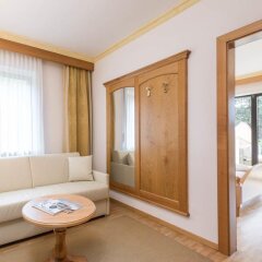 Hotel Sonnenburg Меран комната для гостей фото 5