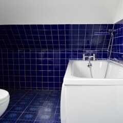 Отель 3 Bedroom House in Hampstead Village Sleeps 6 ванная фото 2