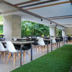 B2 Sea View Pattaya Boutique & Budget Hotel