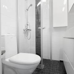 Отель WeHost Ruusankatu 8 Финляндия, Хельсинки - отзывы, цены и фото номеров - забронировать отель WeHost Ruusankatu 8 онлайн ванная фото 2