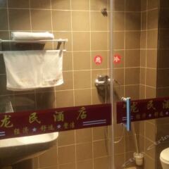 New Longmin Hotel ванная