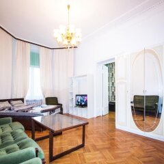 Гостиница ApartLux Sadovo-Triumfalnaya комната для гостей
