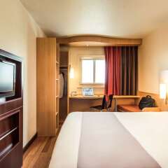 Отель Ibis Paris Montmartre Париж комната для гостей фото 5