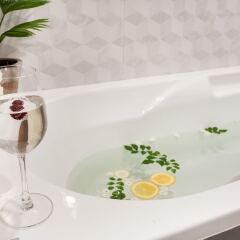 Отель La Regatta Boutique Residences ванная фото 2