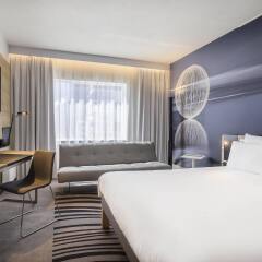 Отель Novotel Wroclaw Centrum Польша, Вроцлав - 1 отзыв об отеле, цены и фото номеров - забронировать отель Novotel Wroclaw Centrum онлайн комната для гостей фото 2