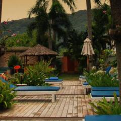 Отель Honey Resort, Kata Beach Таиланд, Пхукет - 1 отзыв об отеле, цены и фото номеров - забронировать отель Honey Resort, Kata Beach онлайн фитнесс-зал
