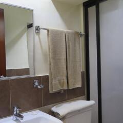 Vacation Hotel Cebu ванная