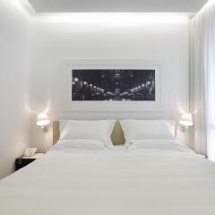 Отель UNAHOTELS Cusani Milano комната для гостей