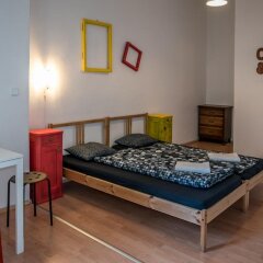 Отель Clown and Bard Hostel Чехия, Прага - отзывы, цены и фото номеров - забронировать отель Clown and Bard Hostel онлайн комната для гостей фото 3
