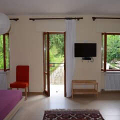 Отель B&B Valle dei Molini Италия, Лимена - отзывы, цены и фото номеров - забронировать отель B&B Valle dei Molini онлайн комната для гостей фото 4