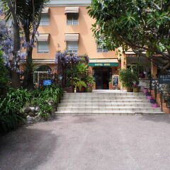 Anis Hotel