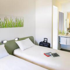 Отель ibis budget Amsterdam Zaandam комната для гостей