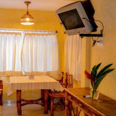 Отель Bungalows La Madera питание