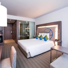 Отель Novotel Ploenchit Sukhumvit Бангкок фото 8