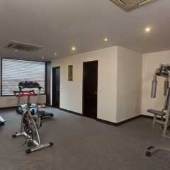 Hotel Saptagiri фитнесс-зал